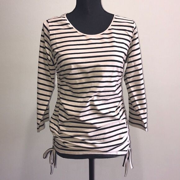 BRAND new striped maternity tops! - Picture 3 of 5